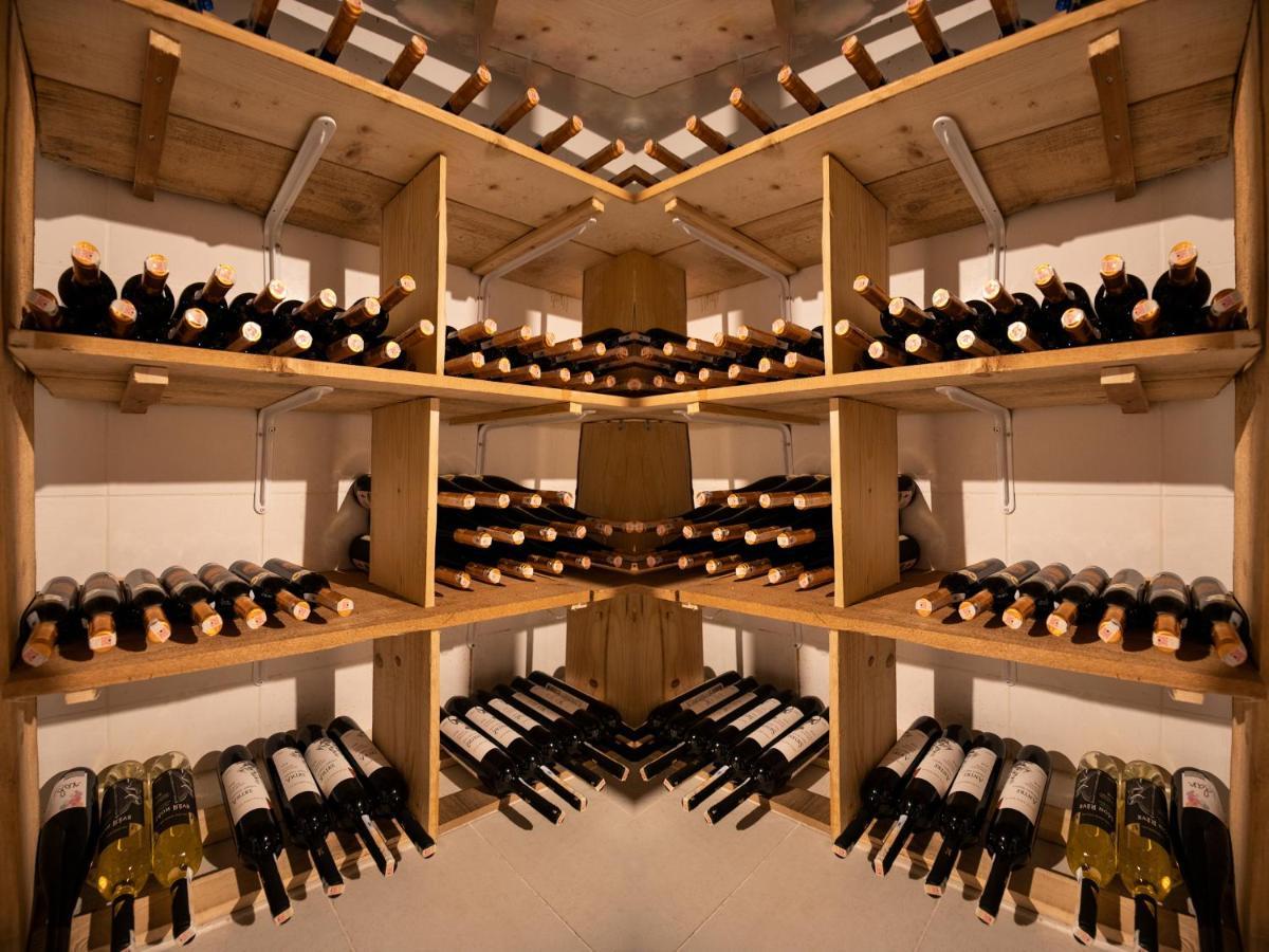 Vino Alaçatı Luaran gambar